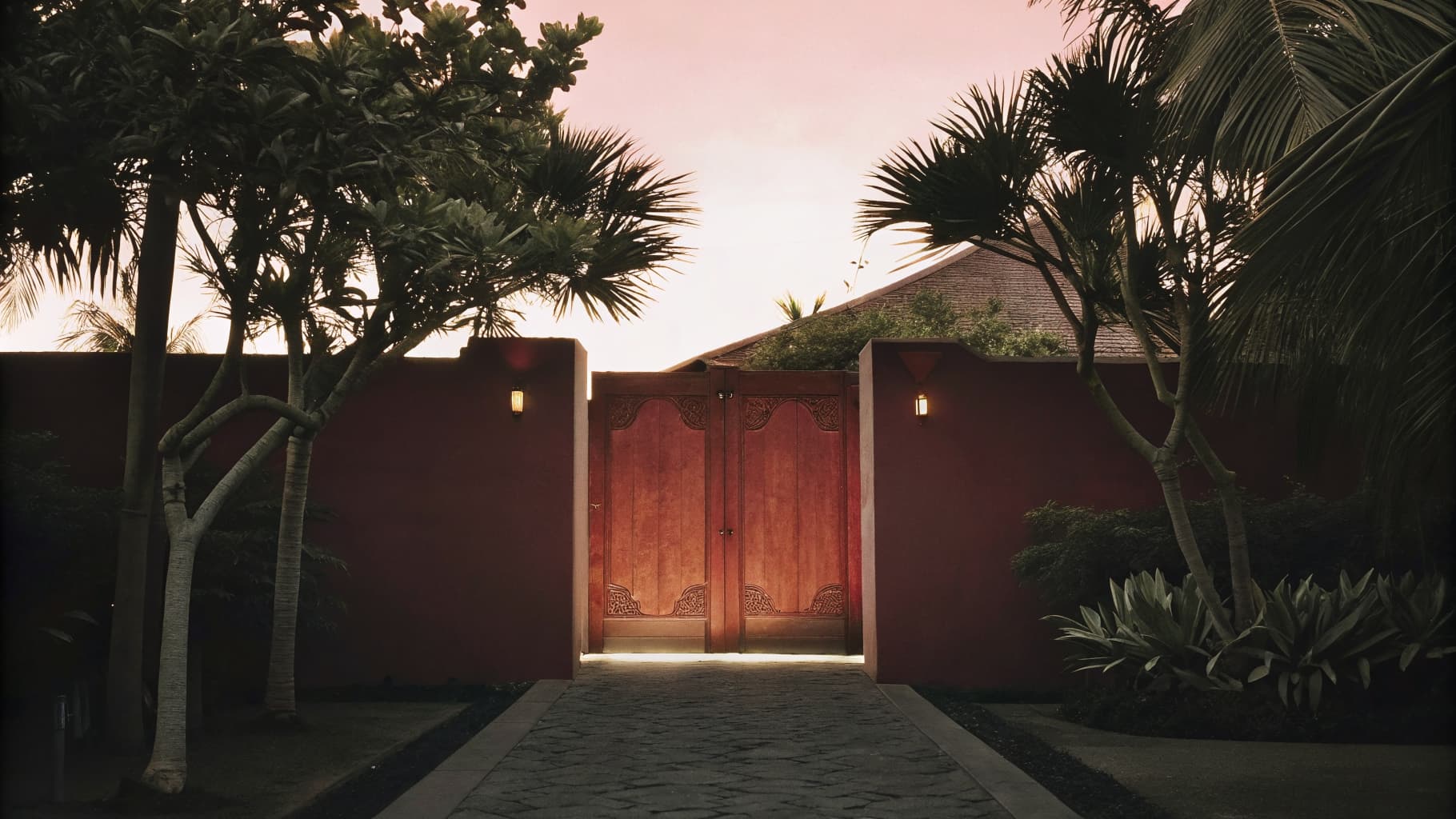 Premium office entrance